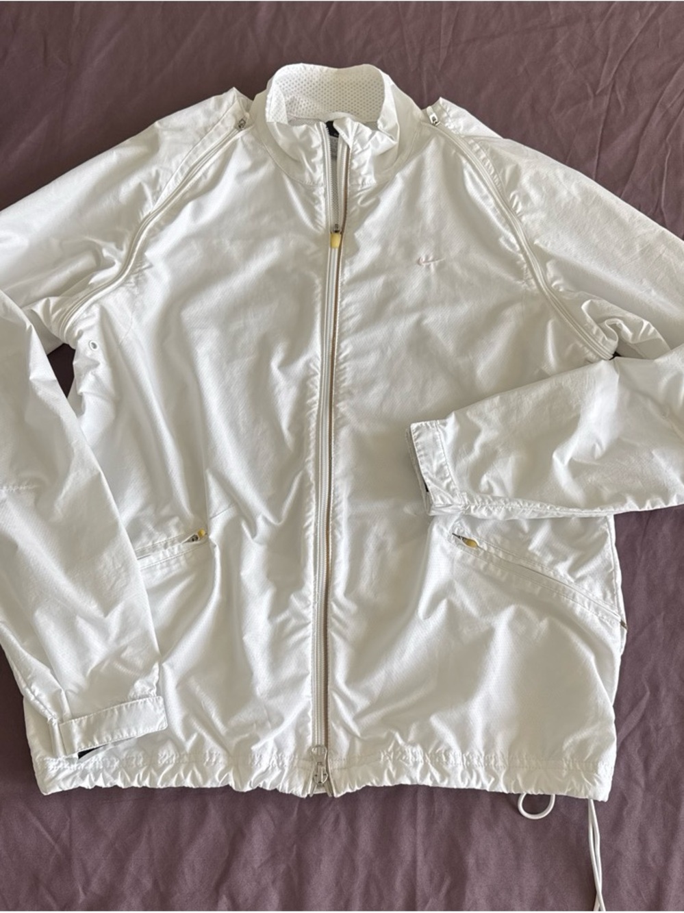 Vintage Nike White Full-Zip Athletic Jacket